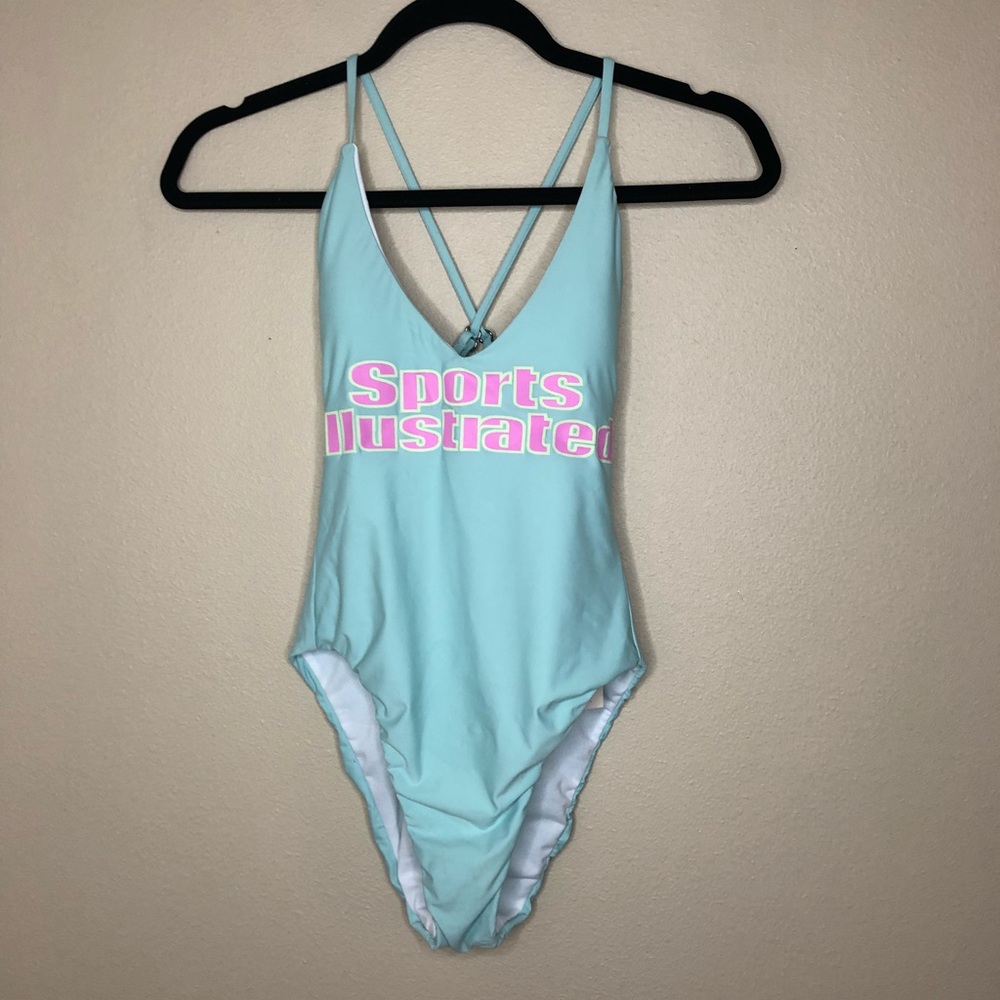 NWT 🌟 Sports Illustrated high cut logo one piece